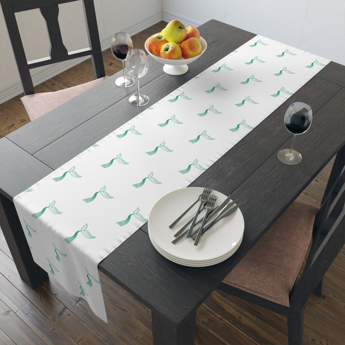 Mermaid Tail Pattern Table Runner — Coastal Cotton-Blend Decor